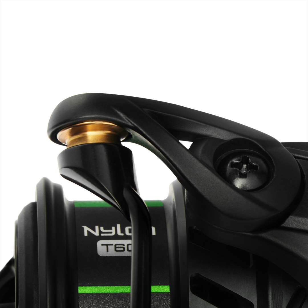 Přívlačový naviják Favorite X1 2000S