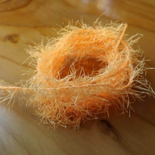 Šenylka Flybox Neon Hackle - Sunburst Peach