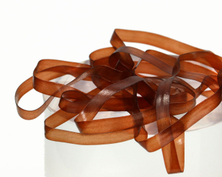 Body Stretch - Brown
